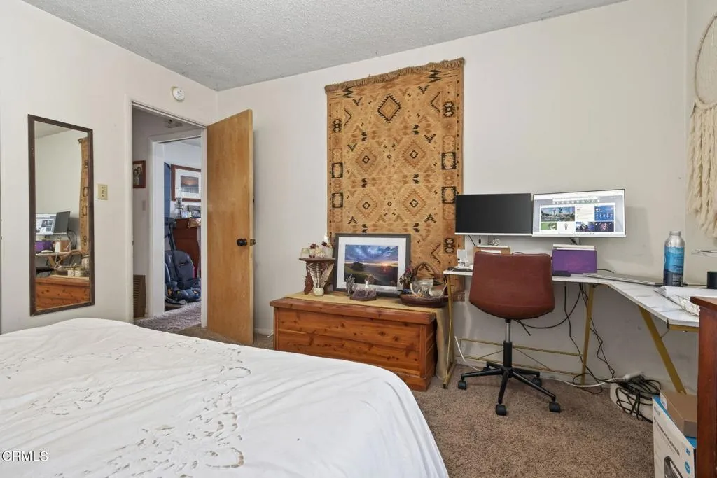 3300 3302 San Luis Street, Ventura, California 93003 home-pic-13